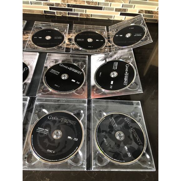 Game of Thrones: DVD LOT The Complete First Second Fourth Season 1 2 4 Box Set - Picture 4 of 5